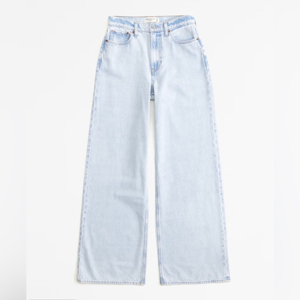 Abercrombie & Fitch High Rise Wide Leg Jean